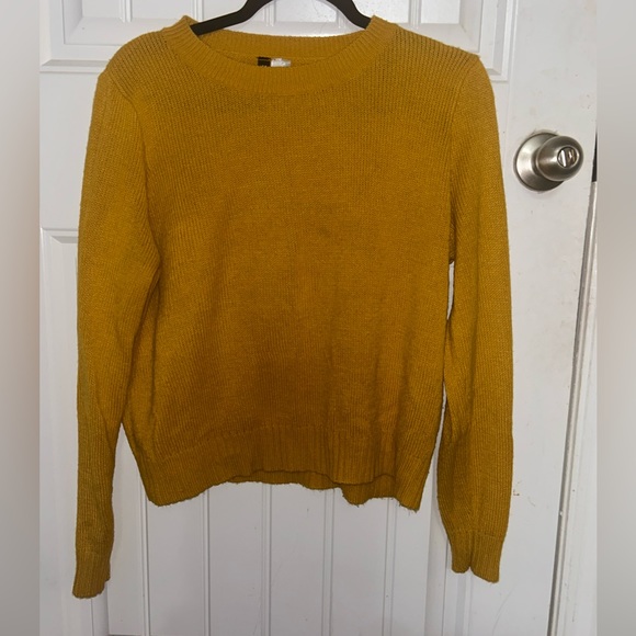 H&M Yellow Sweater Top- Size: Medium - Picture 1 of 1